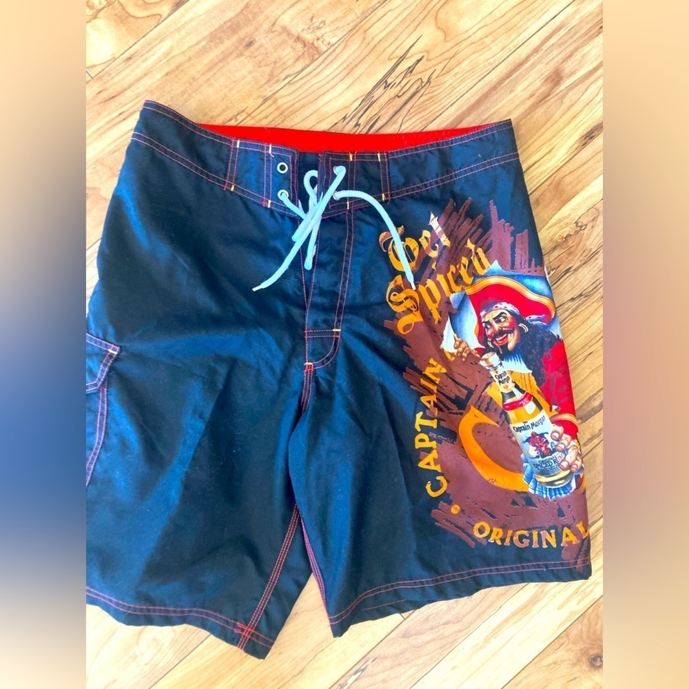 Captain Morgan swim shorts men’s size 32
